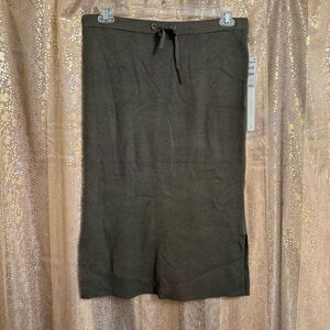 Caslon Olive Green Ribbed Stretchy Soft Midi Skirt Large NWT